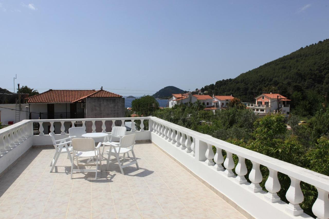 O Pyrgos Accommodations Panormos  Eksteriør bilde