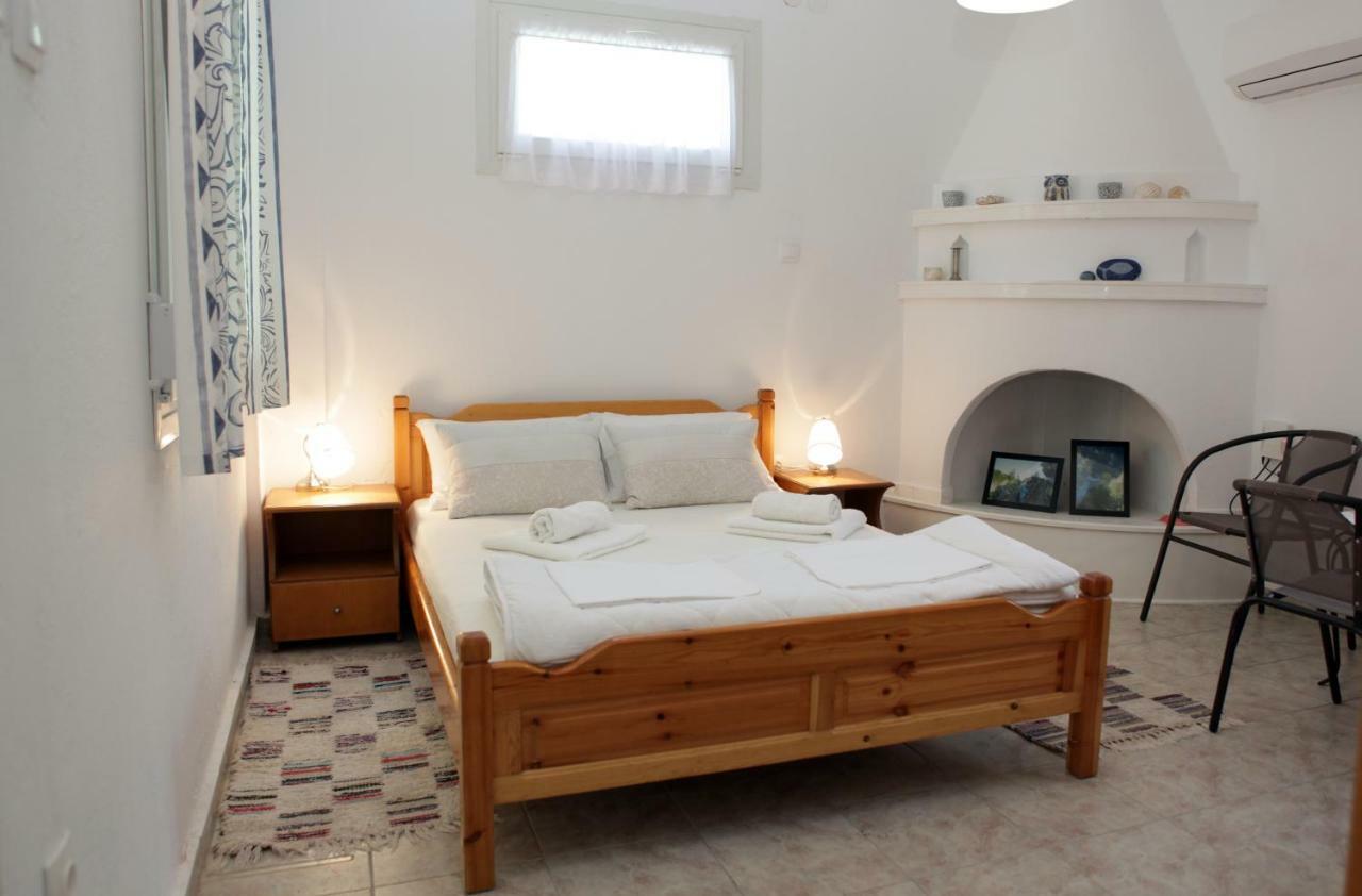 O Pyrgos Accommodations Panormos  Eksteriør bilde
