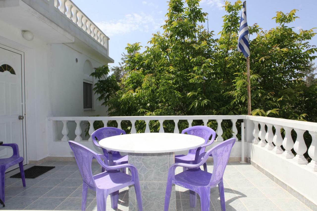 O Pyrgos Accommodations Panormos  Eksteriør bilde